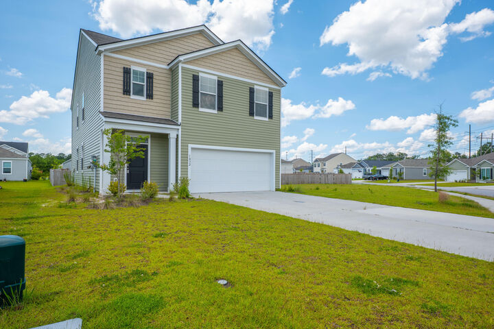 Property Photo:  1032 Peridote Way  SC 29456