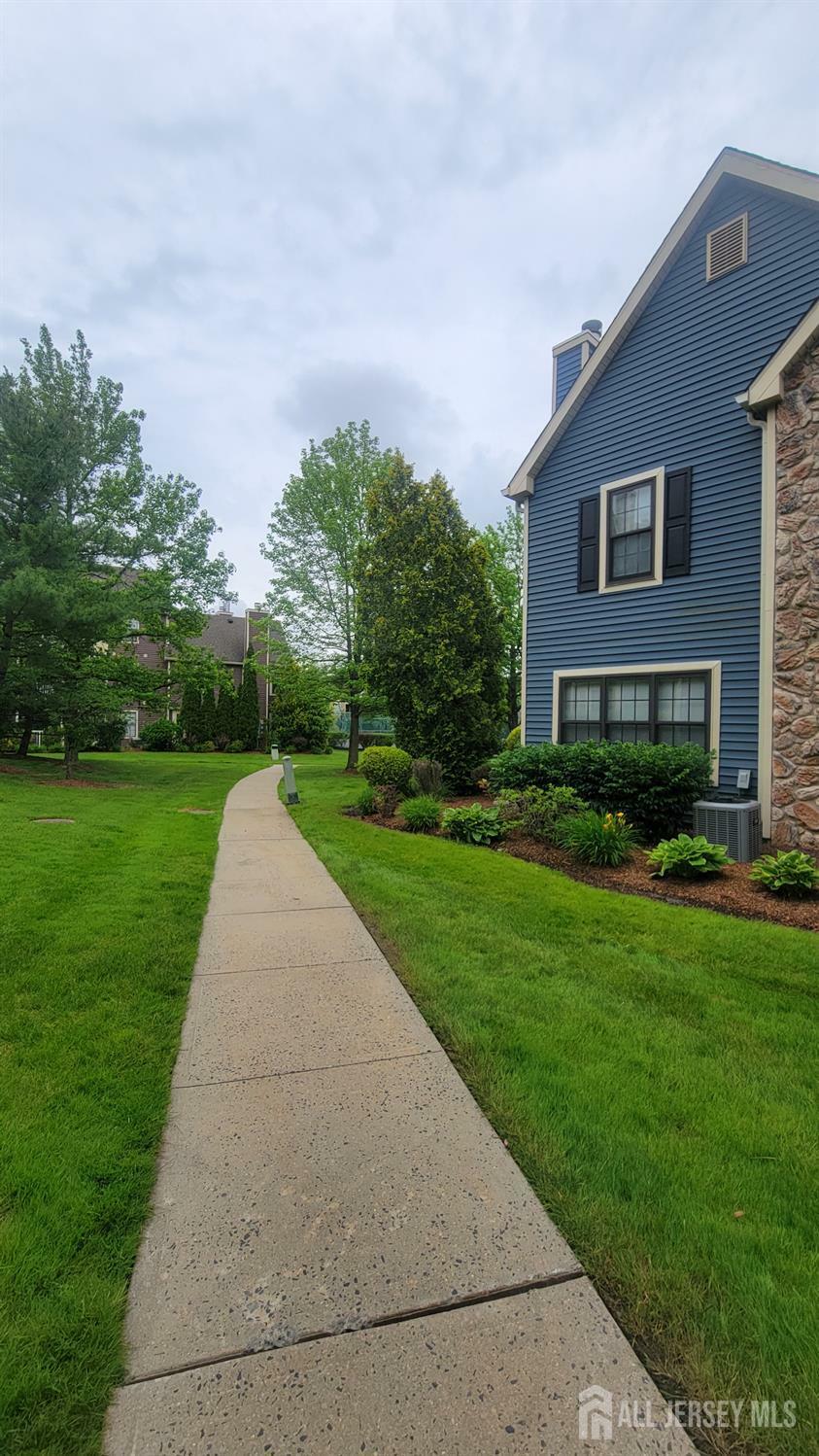 Property Photo:  138 Longfield Court  NJ 08816 