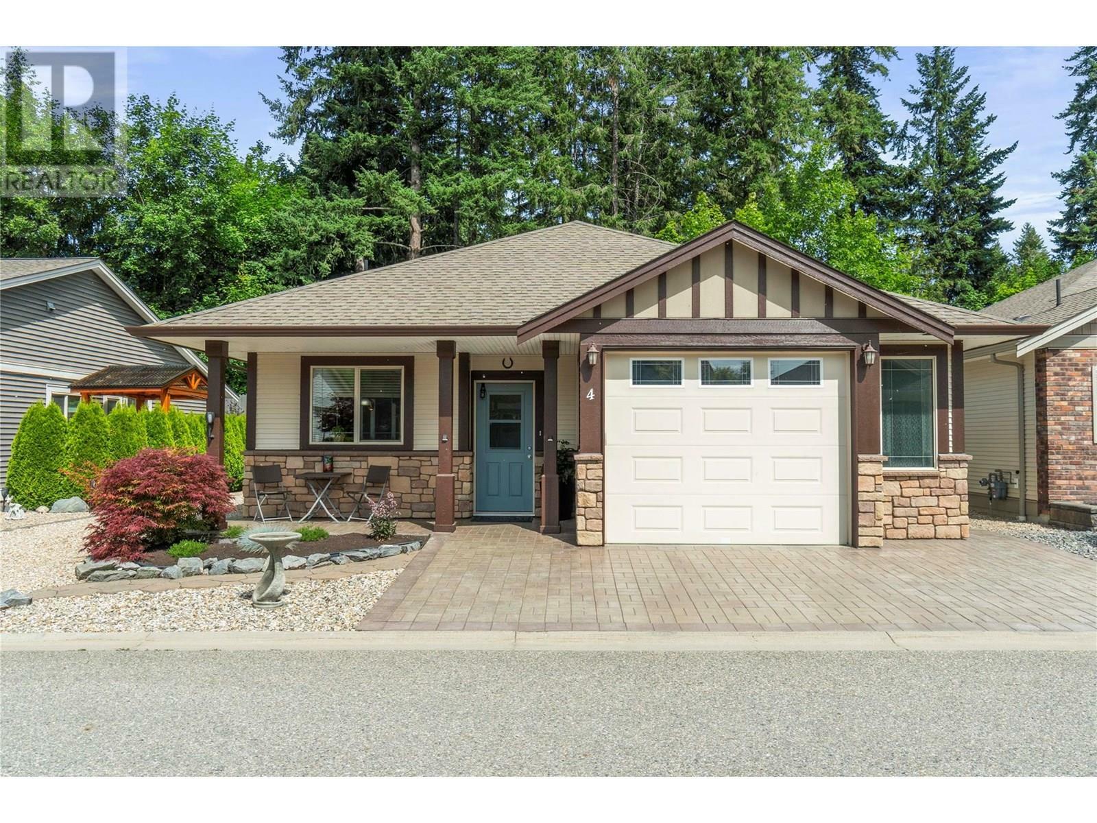 2850 7 Avenue Northeast 4  Salmon Arm BC V1E 0B7 photo