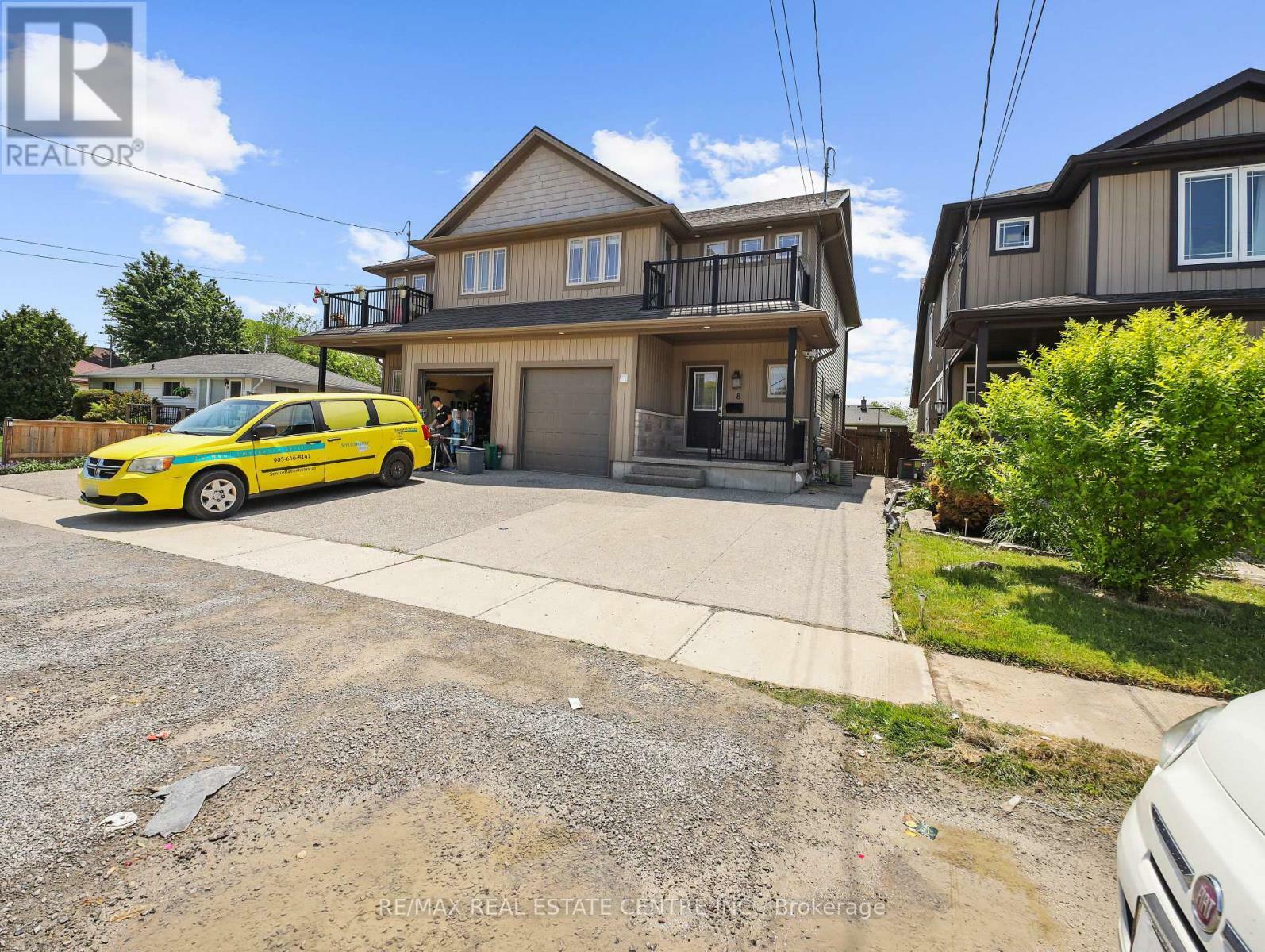 Property Photo: 8 Keswick Street ON L2P 1L9