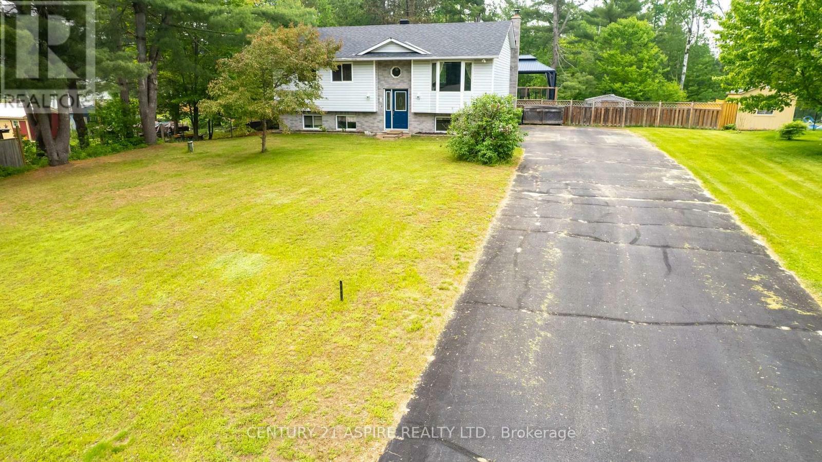 Property Photo:  8 Jason Street  ON K8H 3N2 