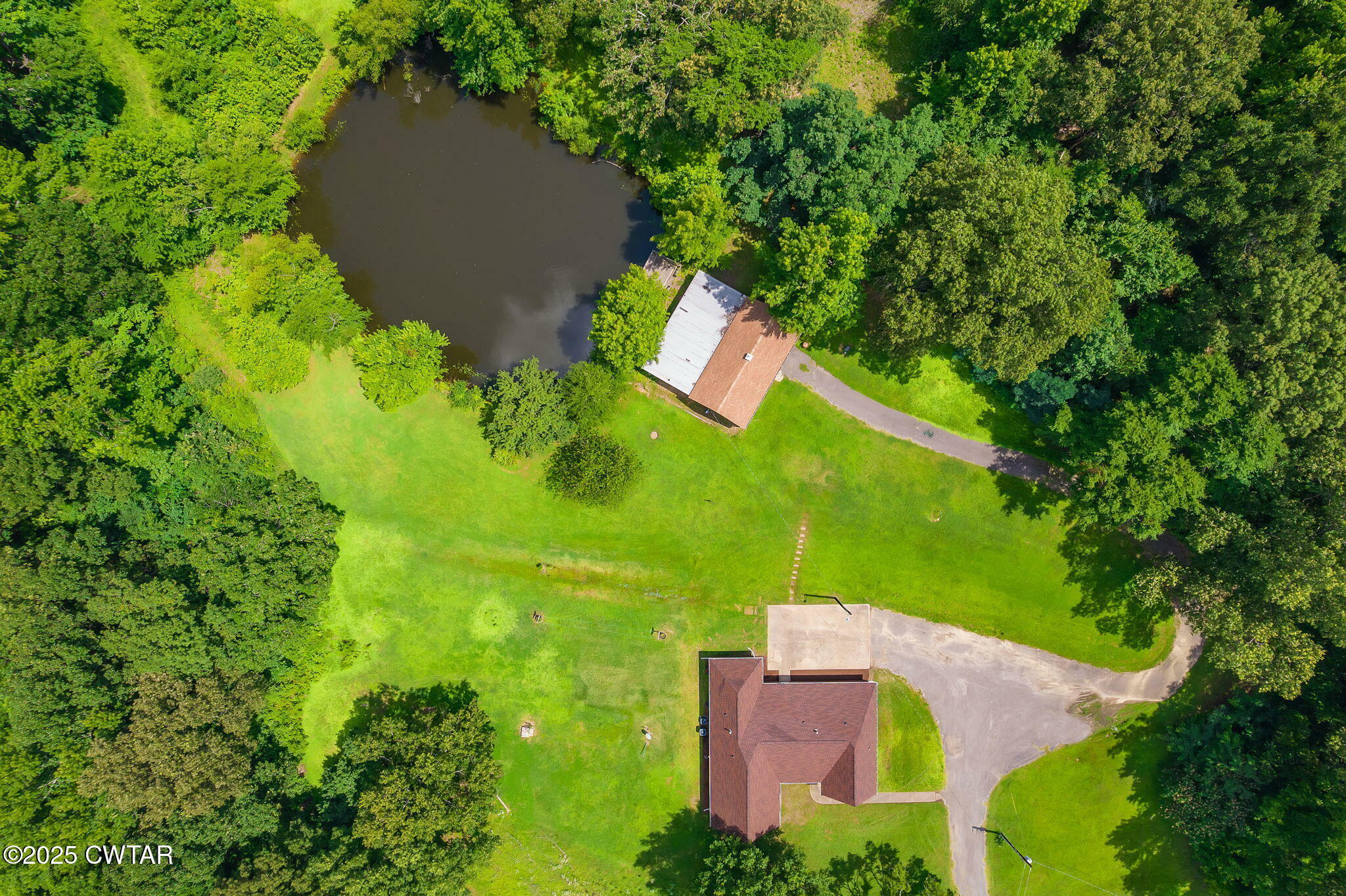 Property Photo: 135 Davis Road TN 38012