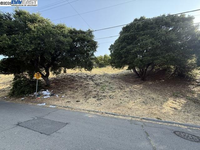 Outlook Ave  Oakland CA 94608 photo