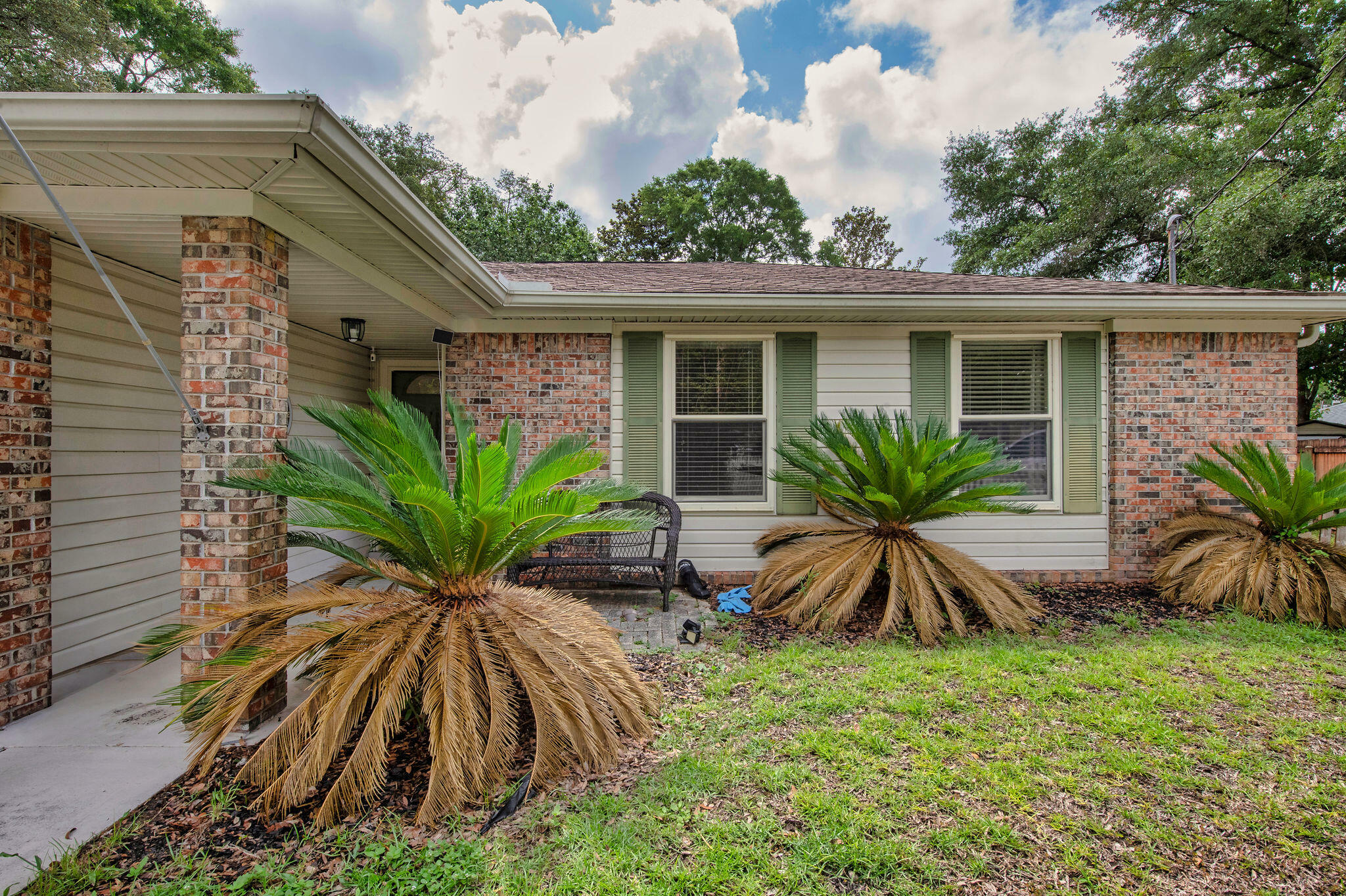 Property Photo:  326 Goldenrod Court  FL 32578 
