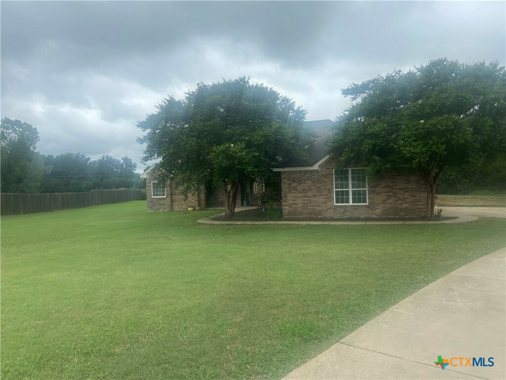 1500 Mountain Ridge Drive  Belton TX 76513 photo