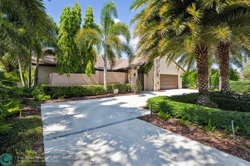 9700 NW 10th St  Plantation FL 33322 photo