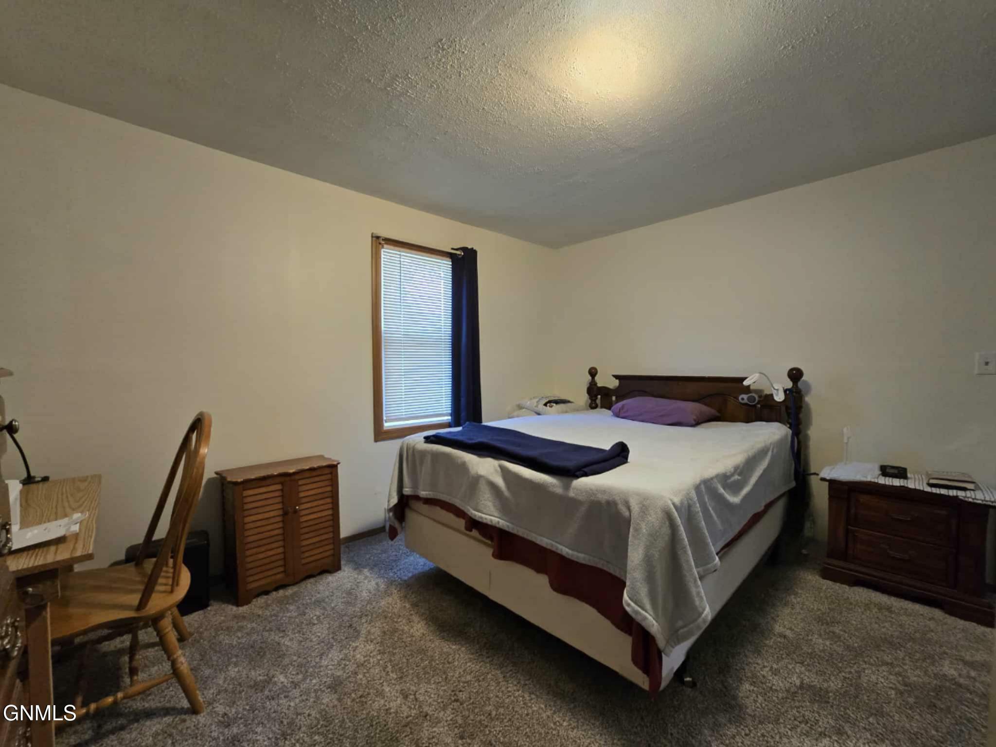 Property Photo: 313 2nd Avenue NE ND 58545