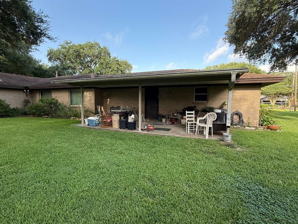 Property Photo: 3512 Singleton Road TX 77521