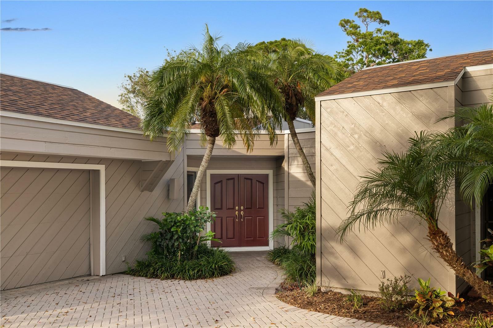 Property Photo: 3658 Torrey Pines Way FL 34238