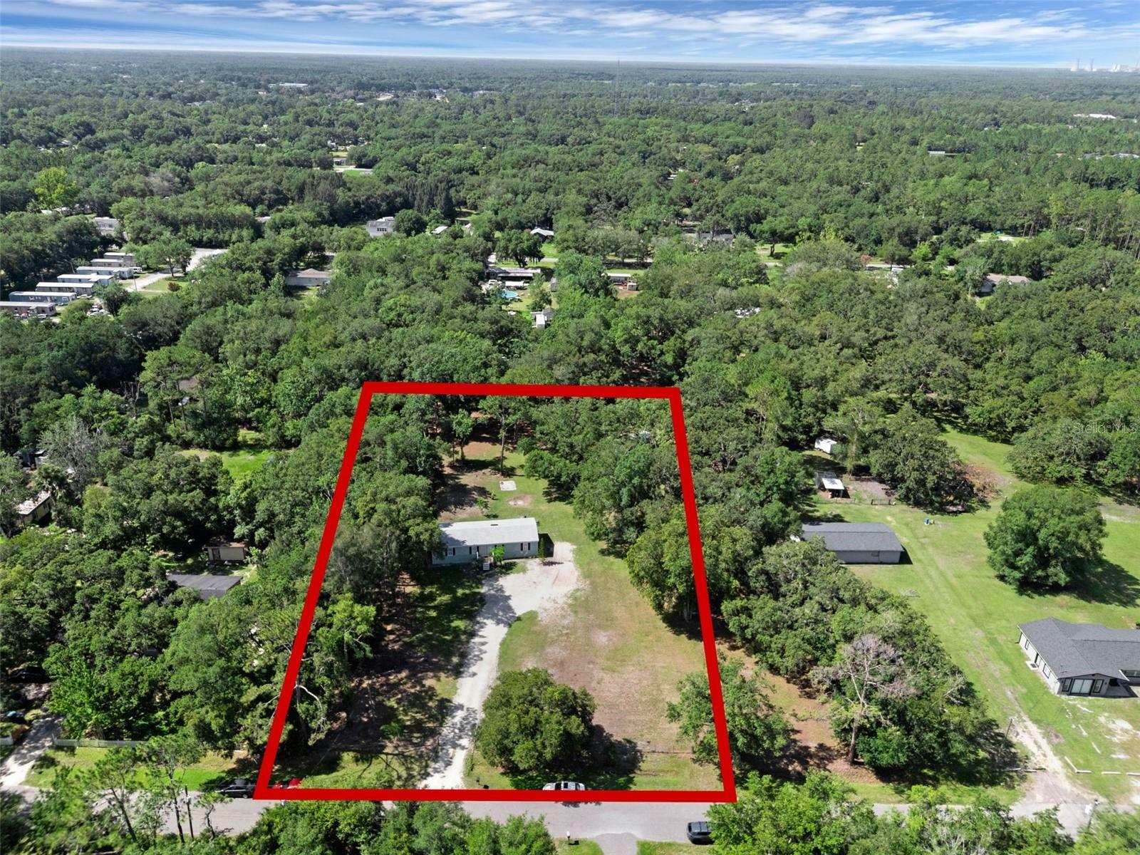 Property Photo: 18166 Lynbrook Road FL 32820