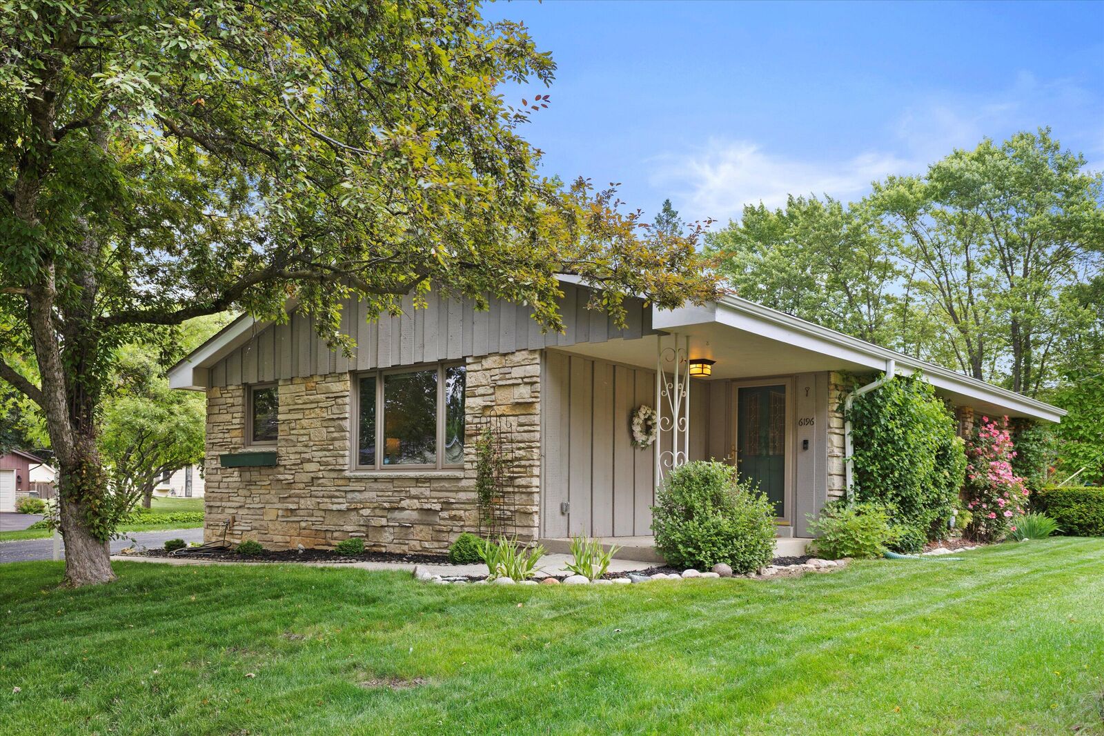 Property Photo:  6196 N River Trail Dr  WI 53225 