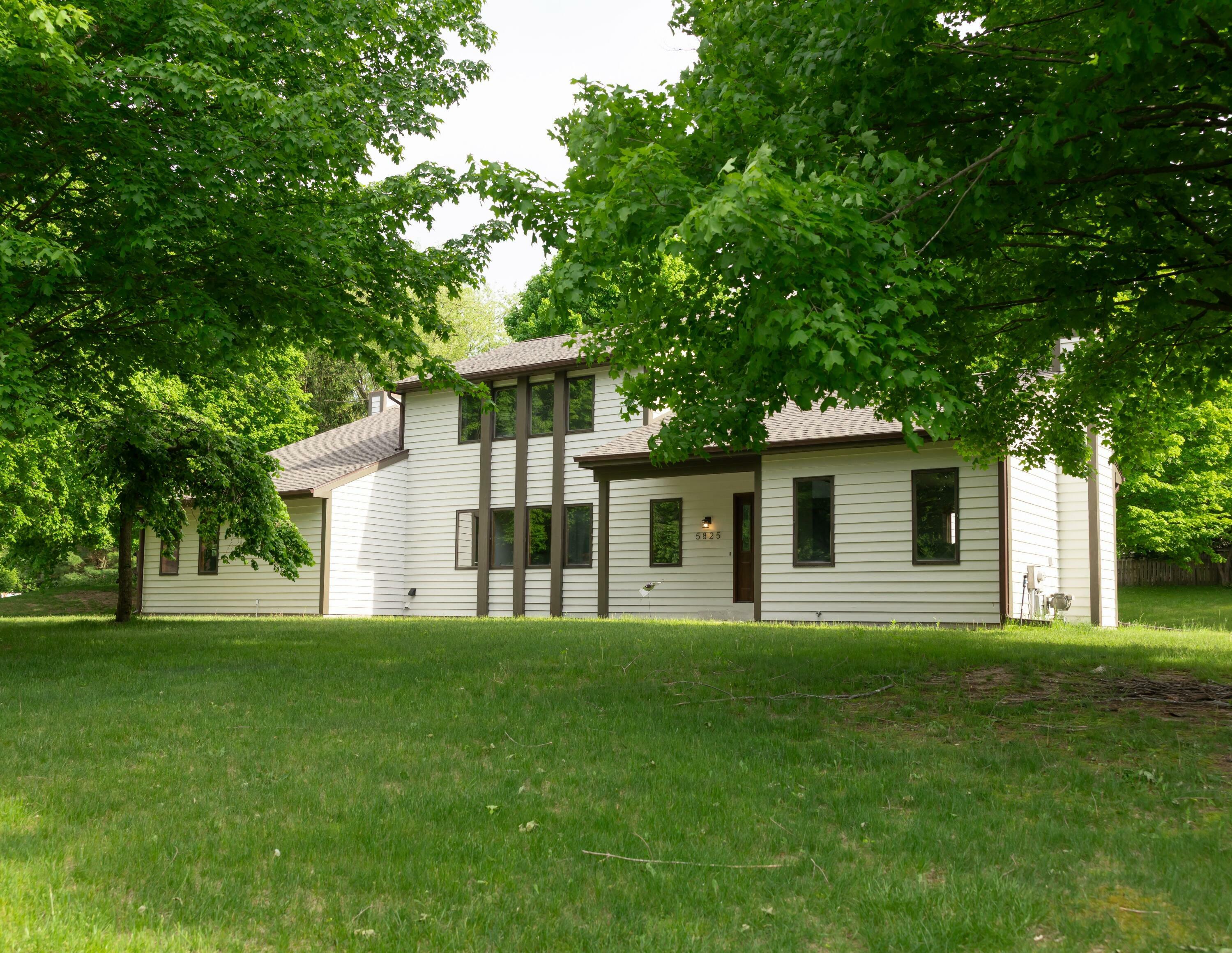 Property Photo: 5825 Saddle Club Drive Drive MI 49009