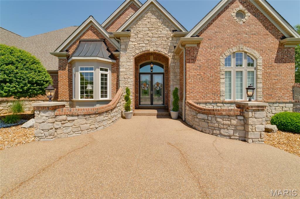 Property Photo:  204 Logans Court  MO 63348 