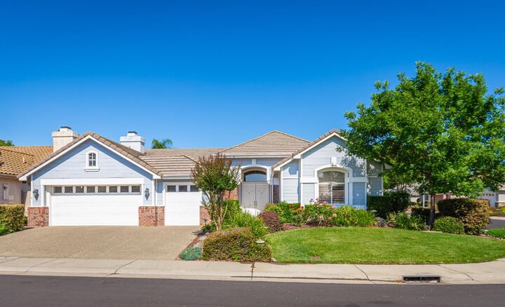 300 Roundhill Court  Roseville CA 95747 photo