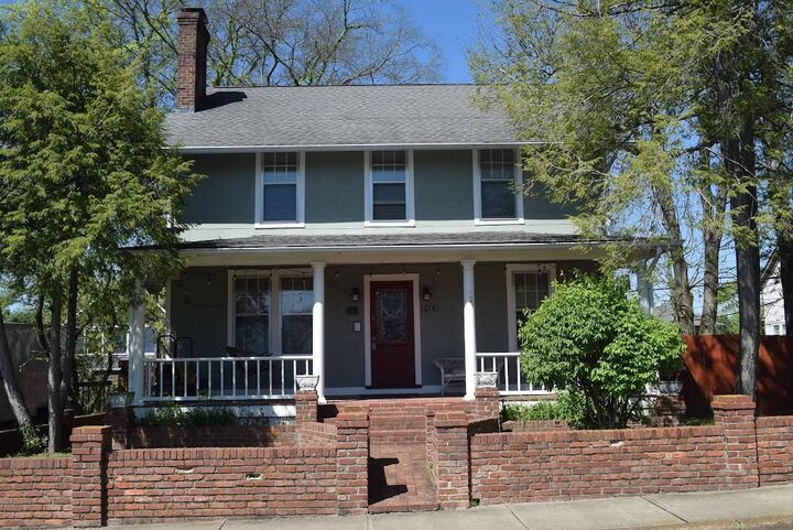 Property Photo: 1400 Turner St TN 37138