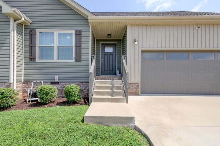 Property Photo:  1029 Charles Thomas Dr  TN 37042 