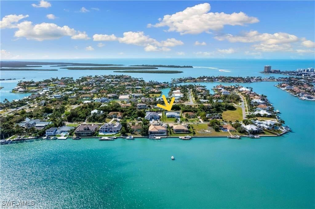 Property Photo: 1631 N Copeland Drive FL 34145
