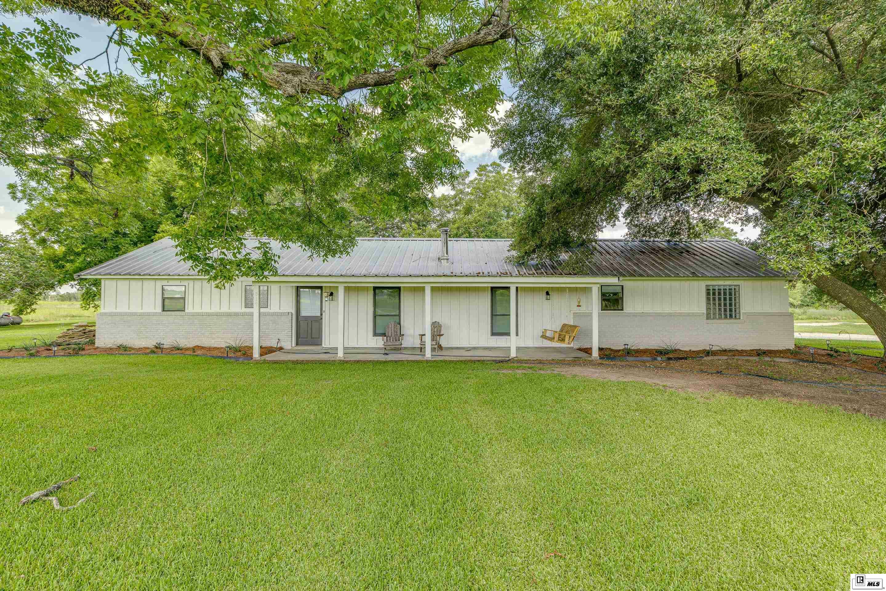 Property Photo: 717 Whitehall Road LA 71259