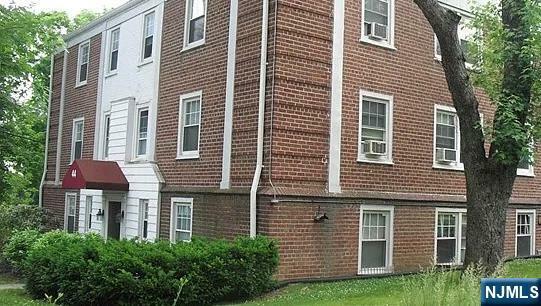 Property Photo:  44 Union Street 3  NJ 07042 