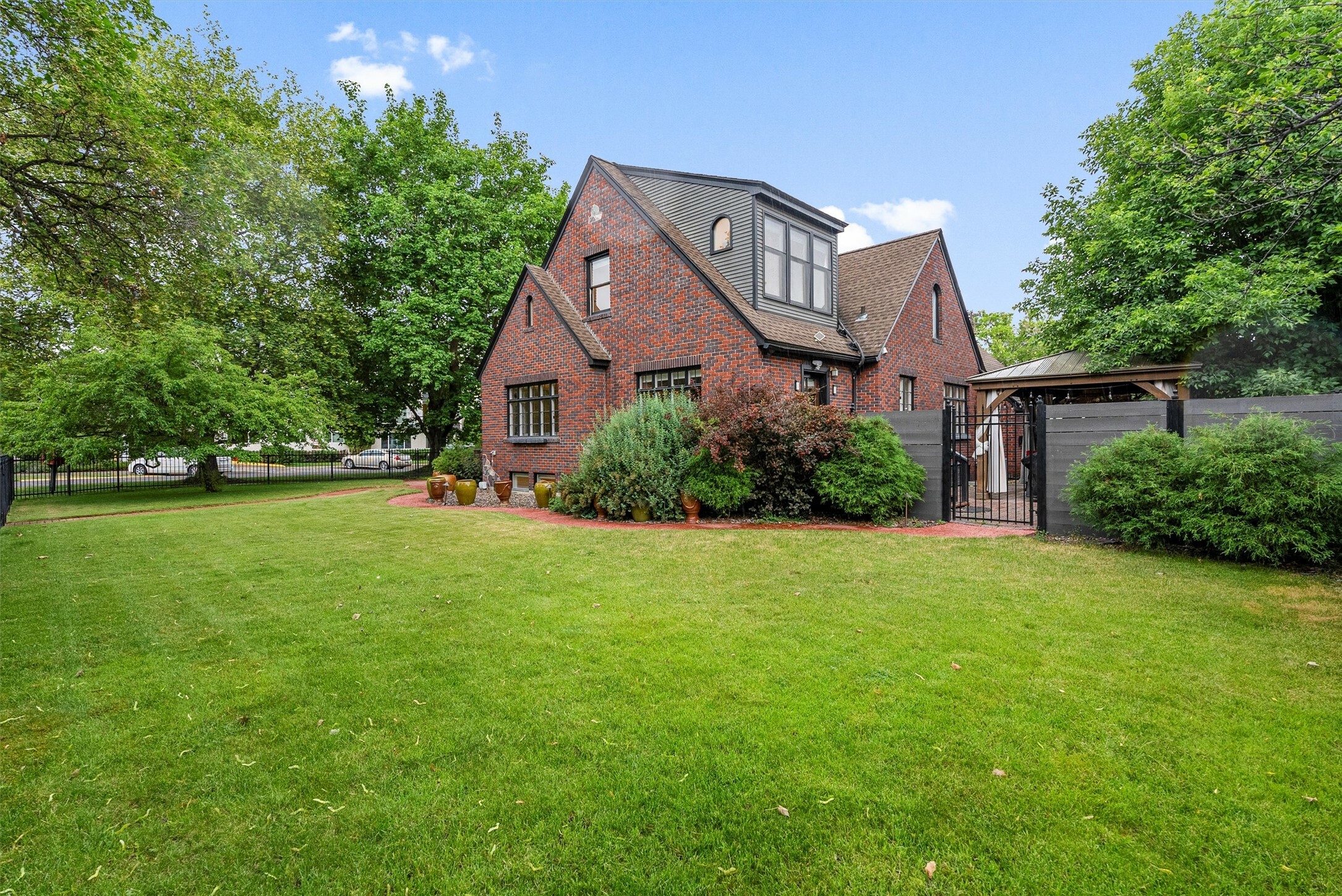 Property Photo: 300 Connell Avenue MT 59801