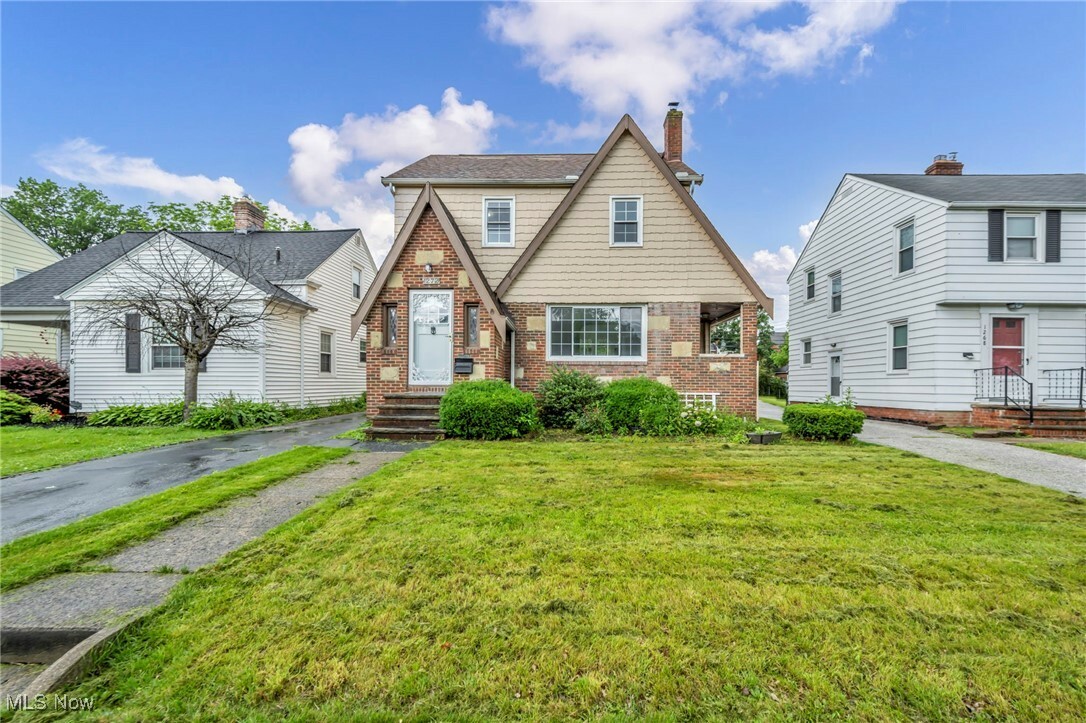 1272 Avondale Road  South Euclid OH 44121 photo
