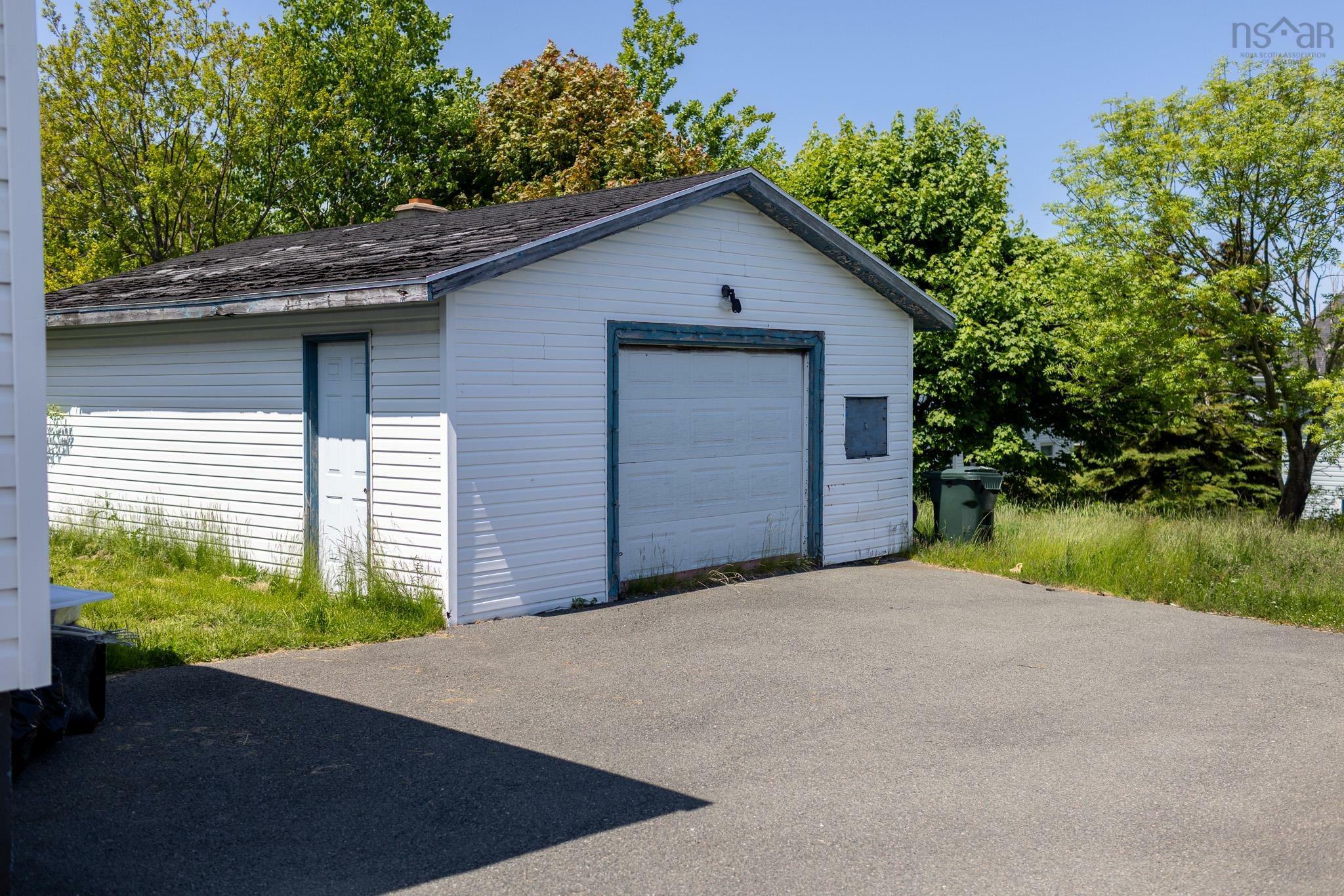 Photo de la propriété: 10 Ling Street NS B1A 3L3