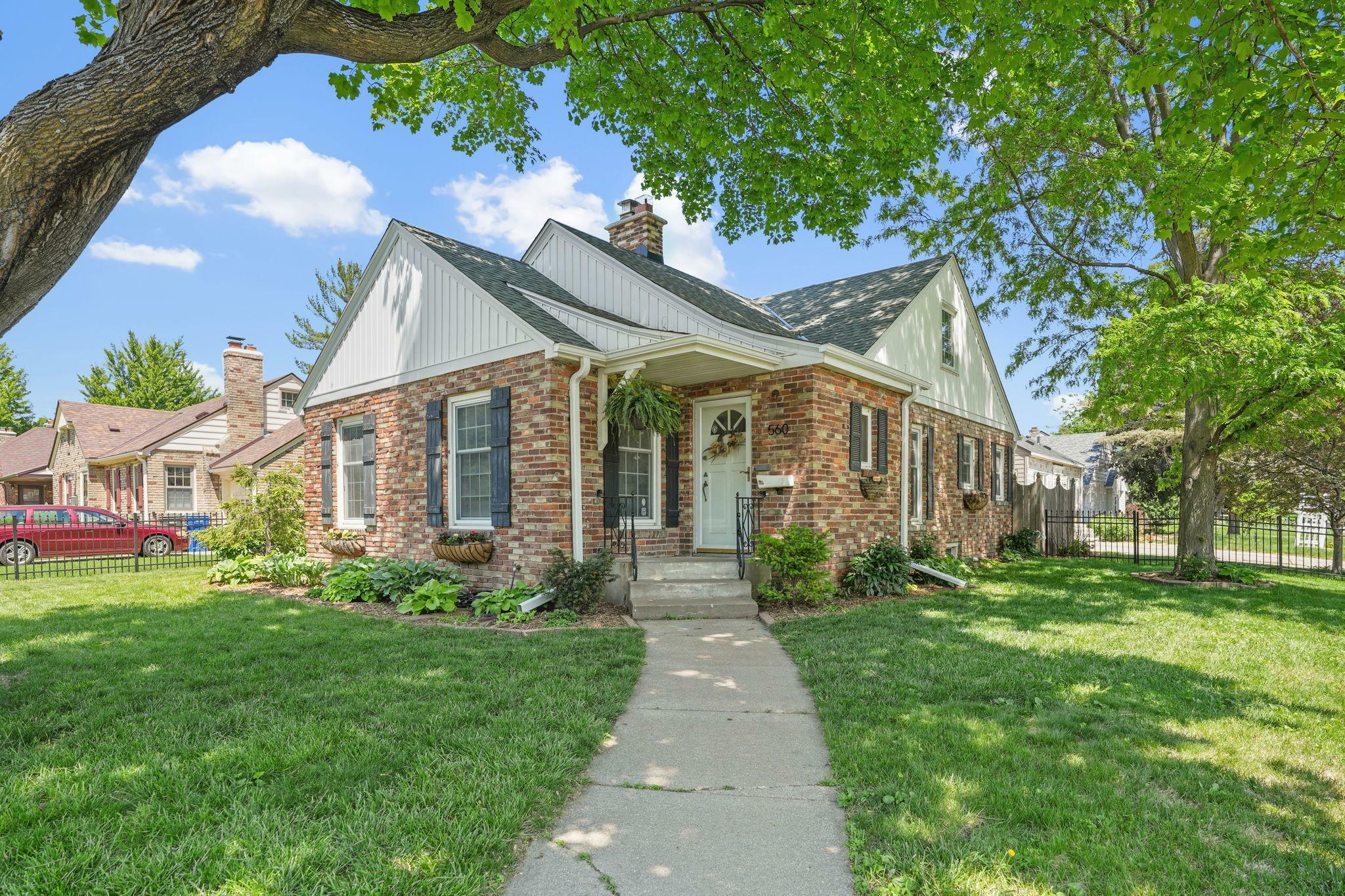 Property Photo: 560 Cretin Avenue S MN 55116