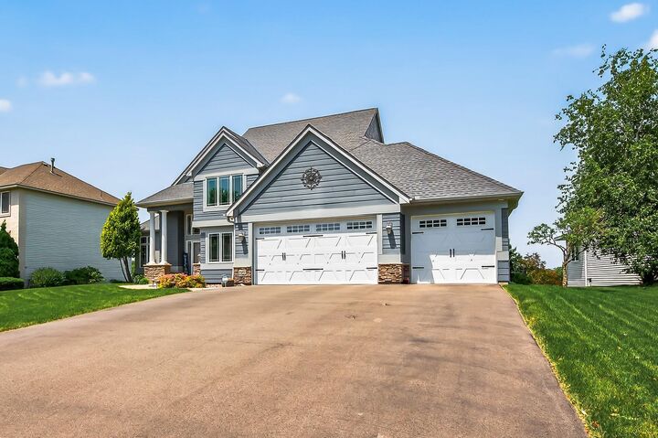Property Photo: 2692 Eagle Valley Drive MN 55129