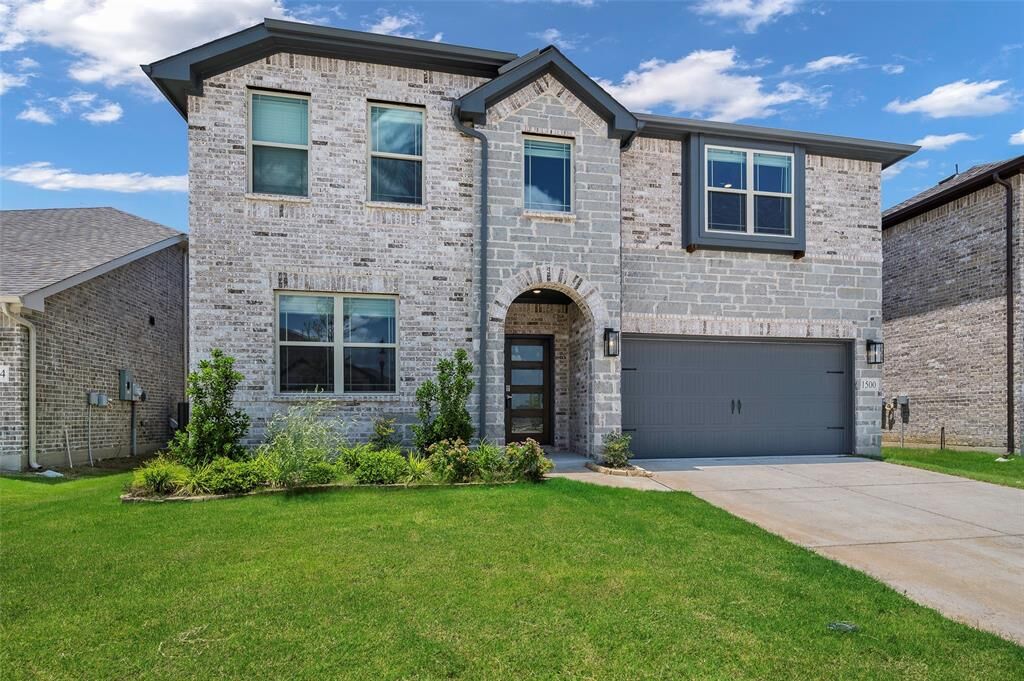 Property Photo: 1500 Laurel Avenue TX 76227