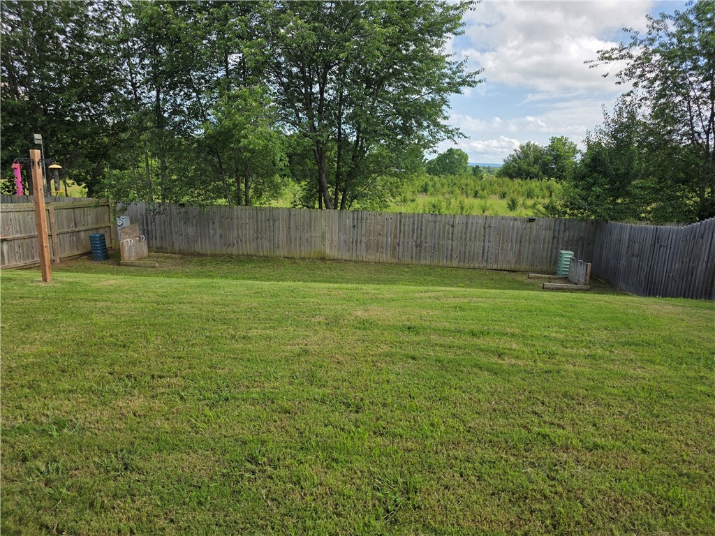Property Photo: 6159 W Limerick Way AR 72704-4028