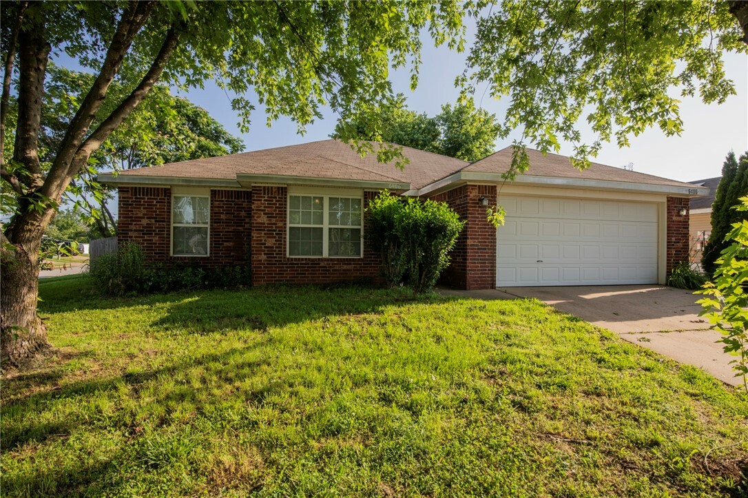 6406 SW Meadow Well Avenue  Bentonville AR 72713 photo