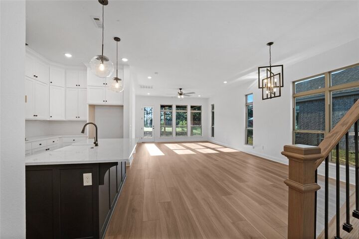 Property Photo: 3003 S 14th Street AR 72758