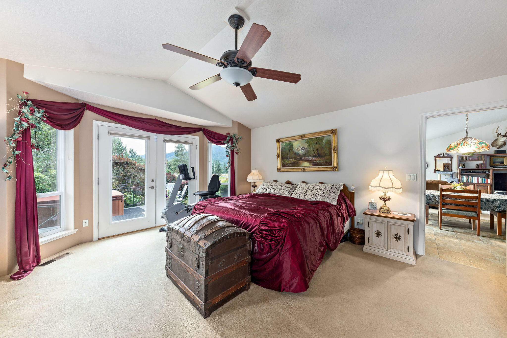 Property Photo: 321 Kubli Road OR 97527