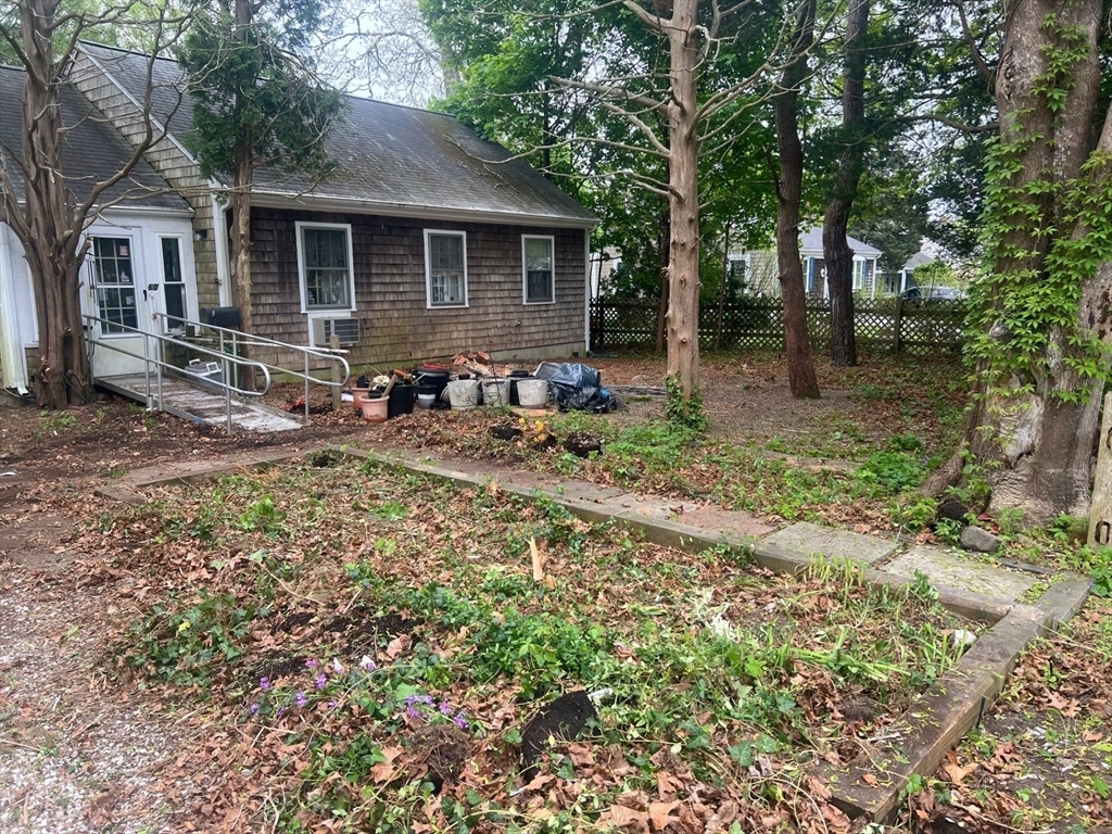 Property Photo:  60 Baxter Avenue  MA 02673 