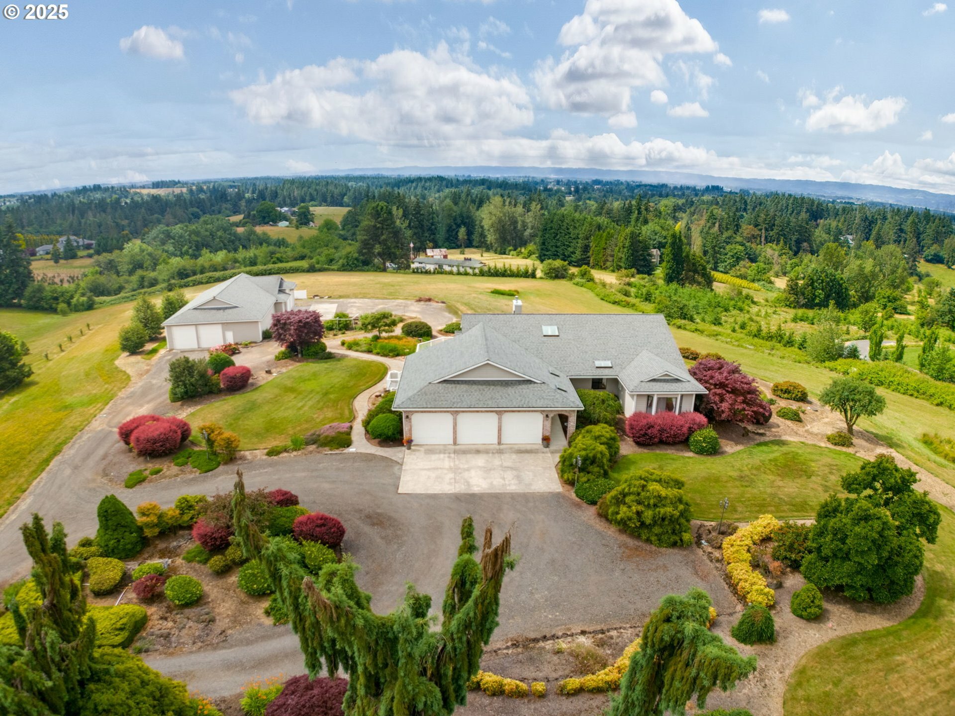 Property Photo: 2221 NW 206th St WA 98642