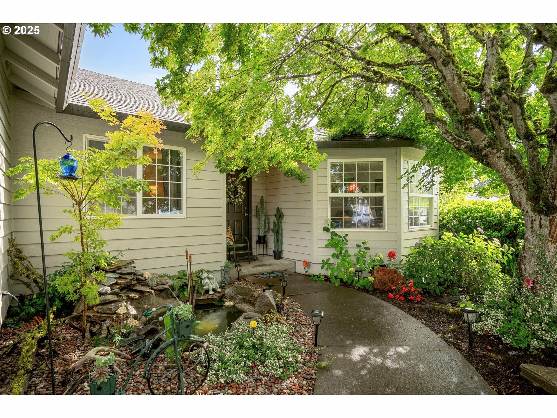 Property Photo:  14374 SE Sieben Creek Dr  OR 97015 