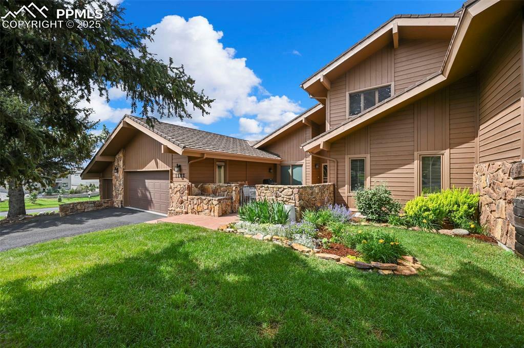 Property Photo: 1282 Hill Circle CO 80904