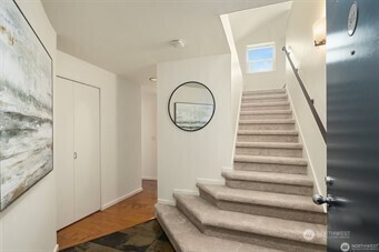 Property Photo:  1926  Fairview Avenue E 301  WA 98102 
