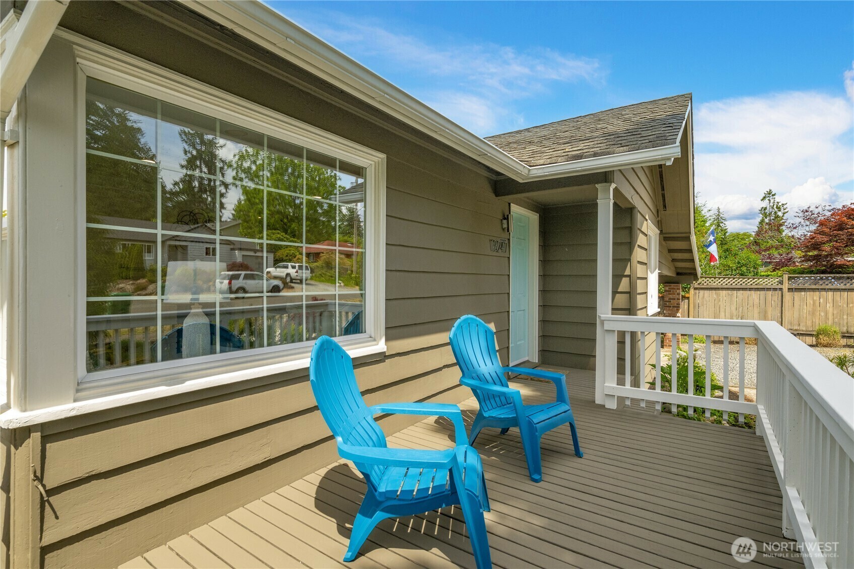 Property Photo: 13247 2nd Avenue NW WA 98177