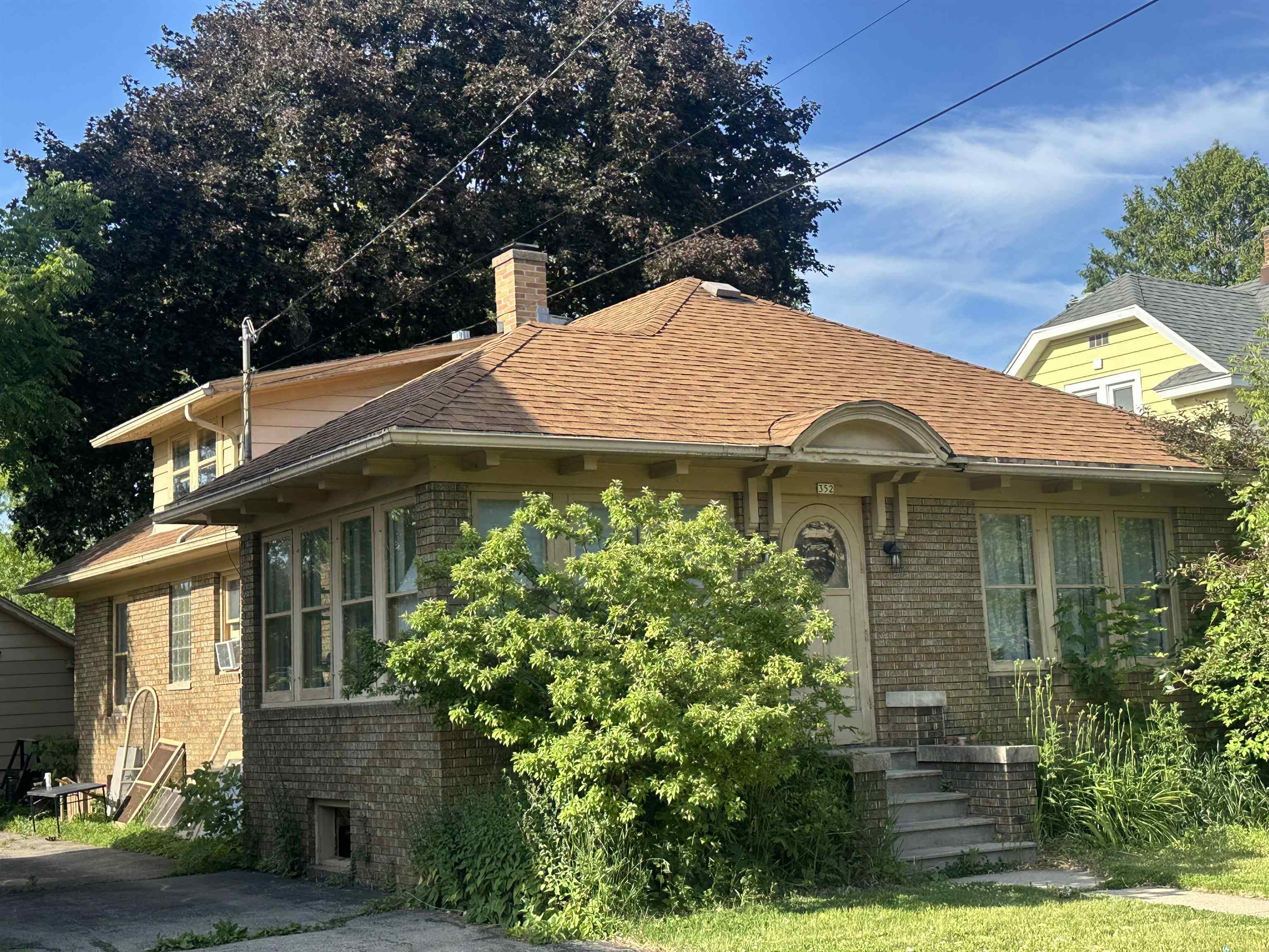 352 W 11th Avenue  Oshkosh WI 54902-6412 photo