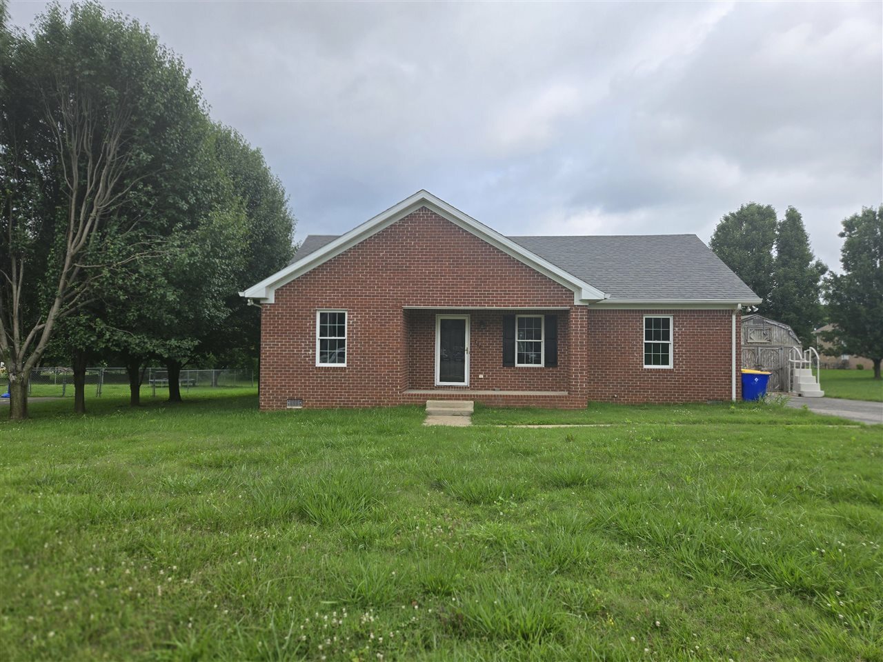 Property Photo: 702 Tyler Street KY 42134
