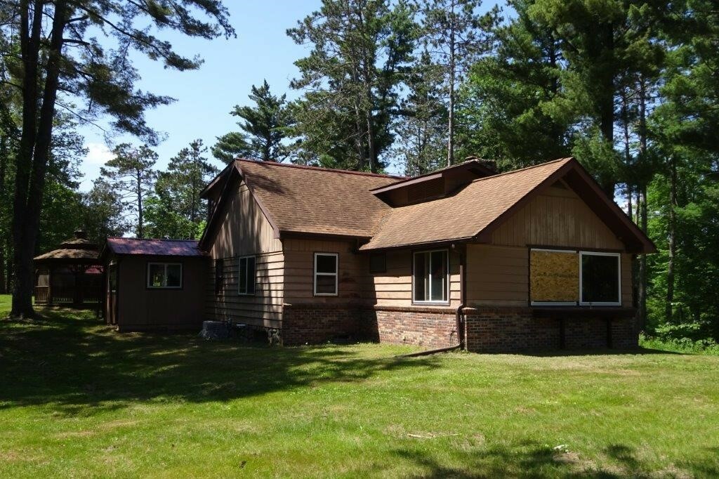 Property Photo:  871 N Elm Park Drive  WI 54835 