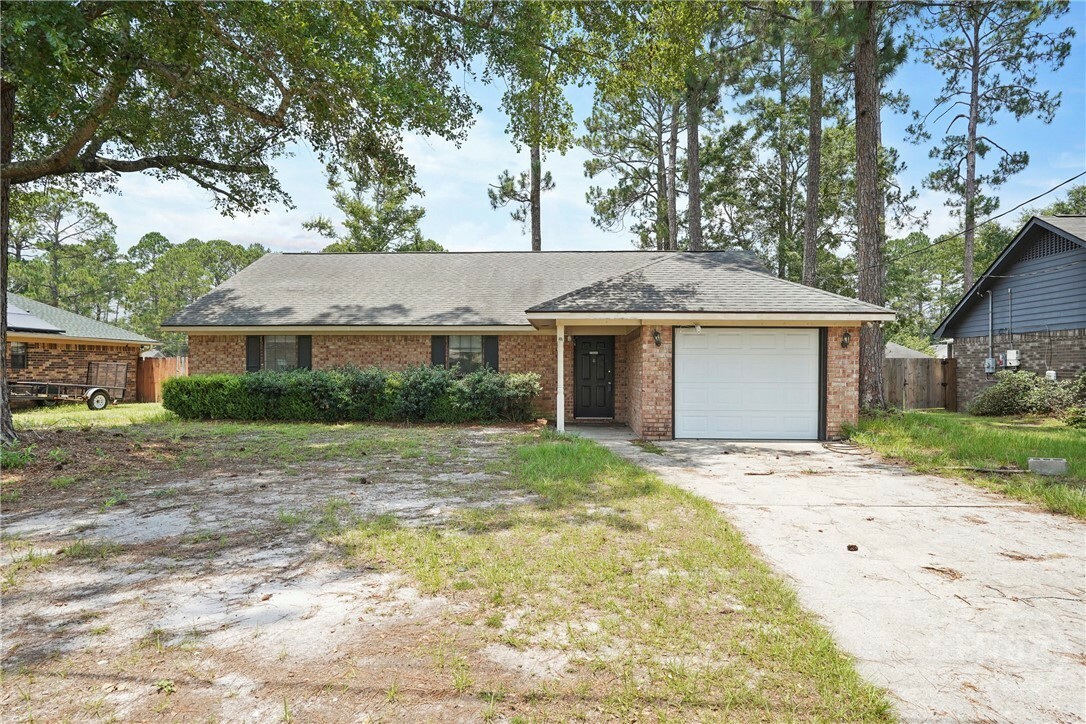 Property Photo: 702 Friar Tuck Lane GA 31313