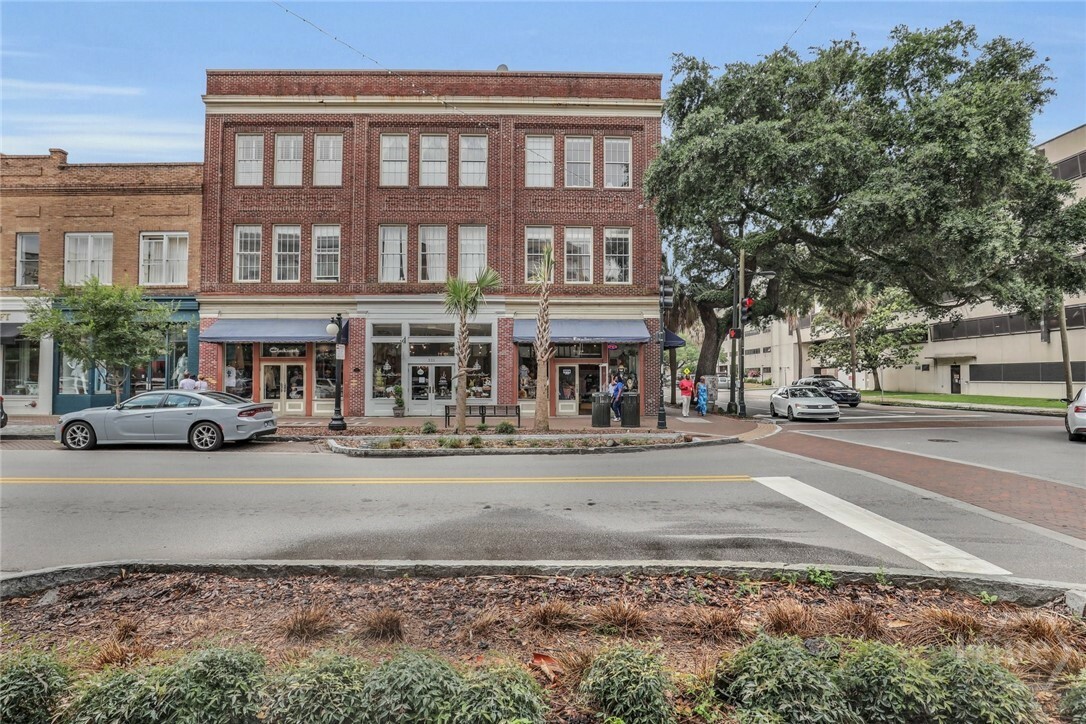 321 W Broughton Street 5  Savannah GA 31401 photo