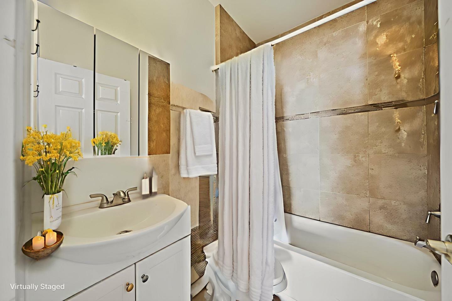 Property Photo: 488 East Saint John CA 95112