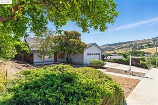 6223 Valroy Drive  San Jose CA 95123 photo