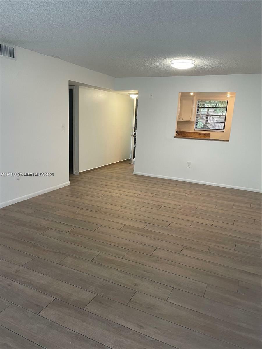 Property Photo:  10425 SW 112th Ave 208  FL 33176 