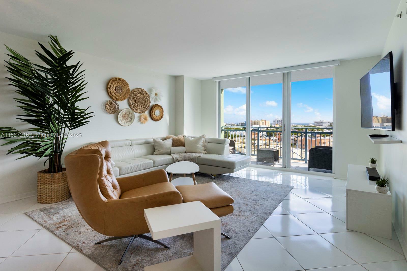 Property Photo: 90 Alton Rd 1005 FL 33139