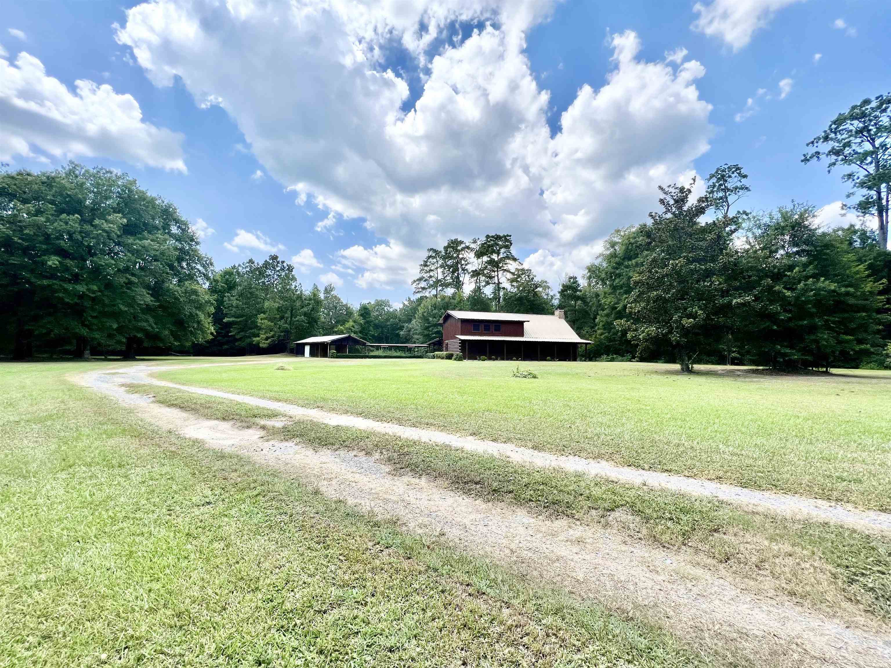 Property Photo:  1205 Douglas St  TX 77662 