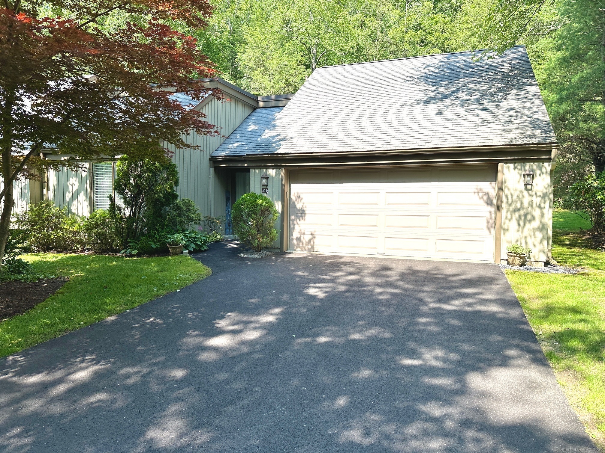 20 Heritage Crest Drive D  Southbury CT 06488 photo